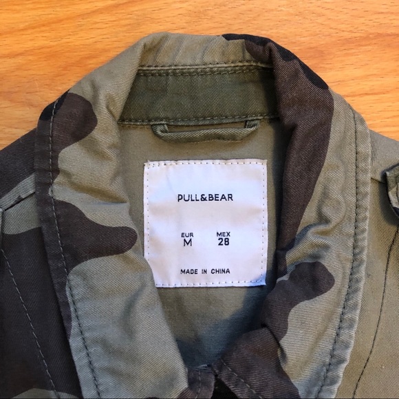 pull and bear army green camo jacket - Picture 2 of 2